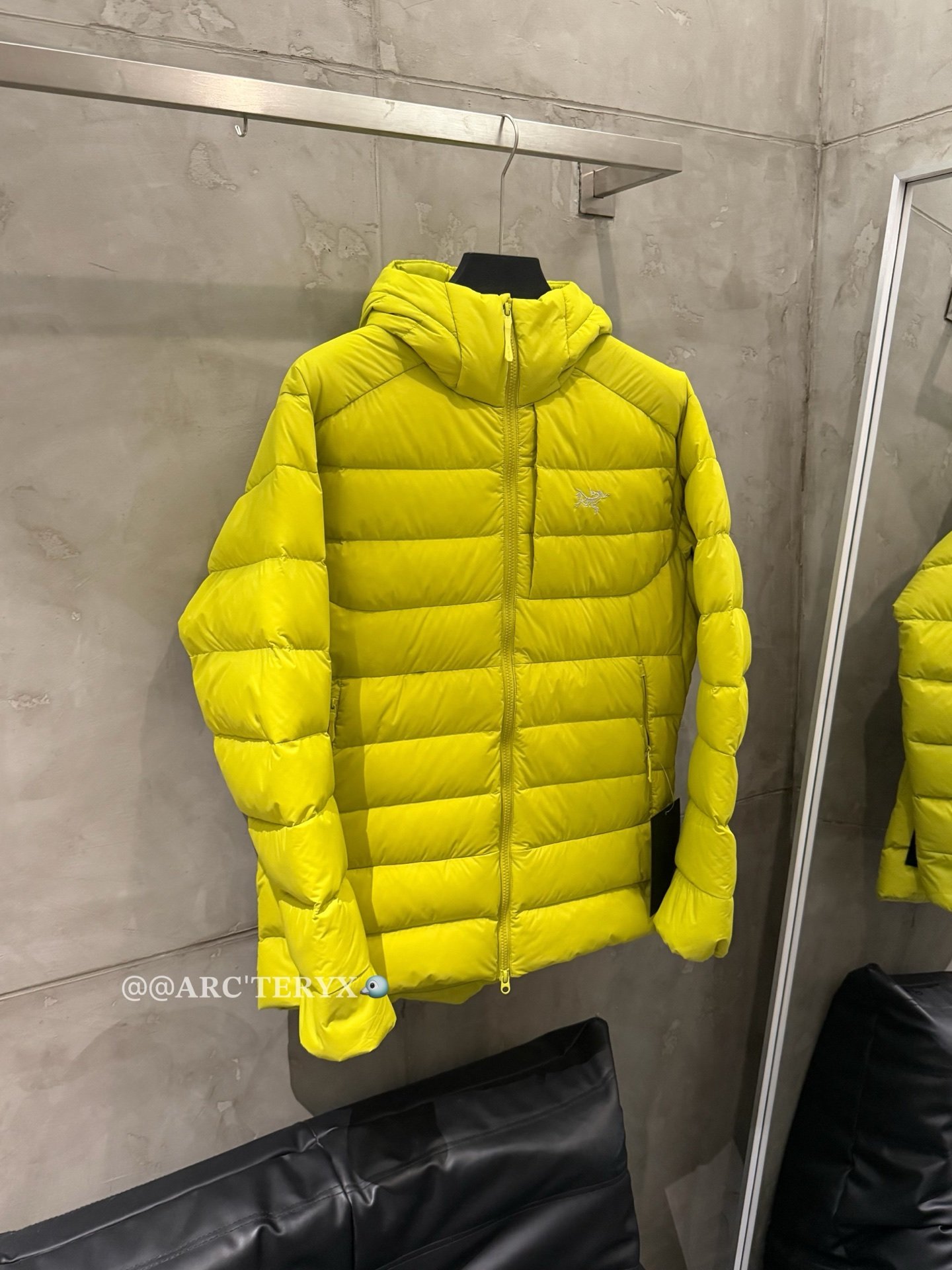 [ARC’TERYX] 아크테릭스 THORIUM Hoody 750 필파워 구스다운 재킷