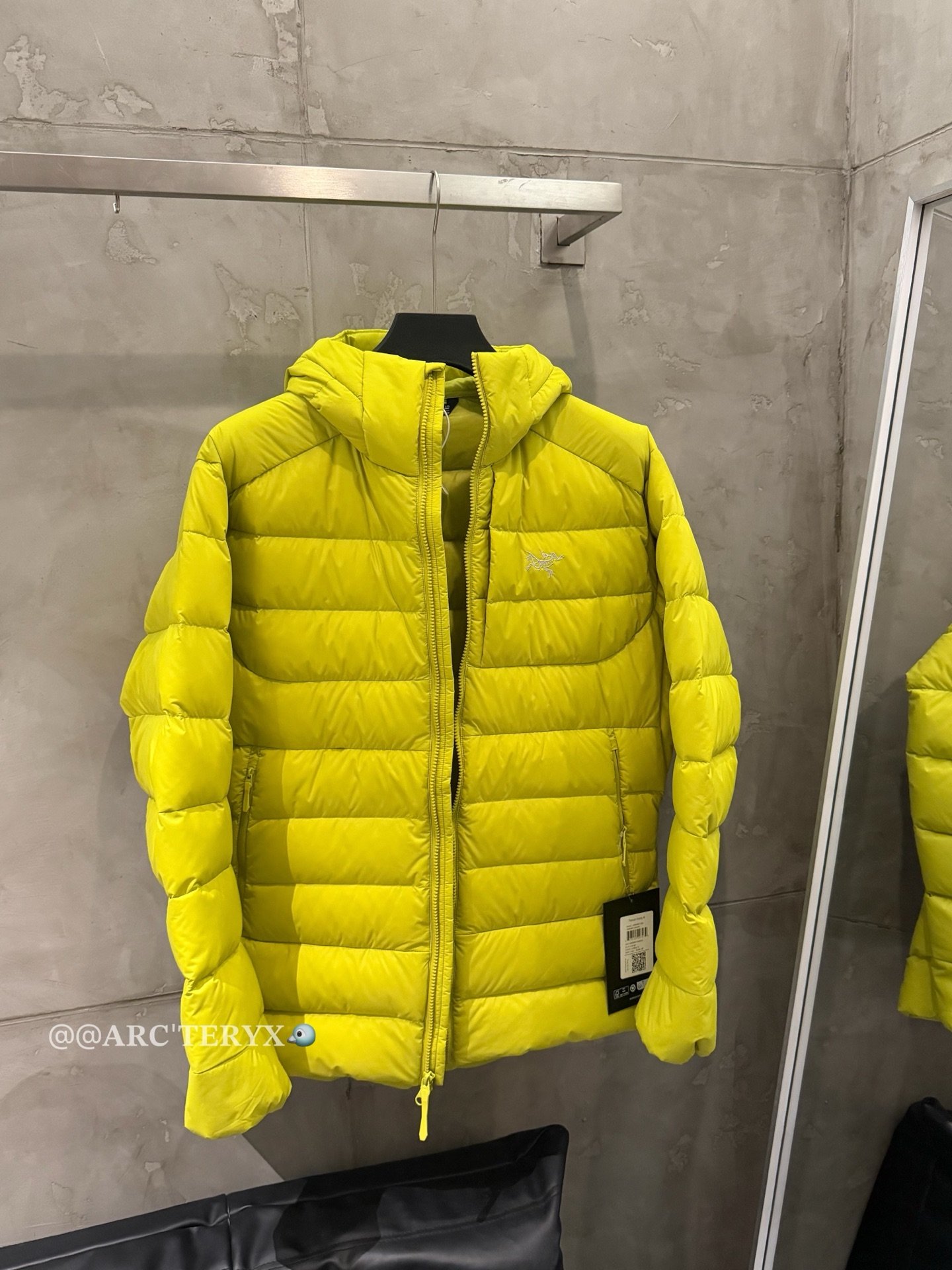 [ARC’TERYX] 아크테릭스 THORIUM Hoody 750 필파워 구스다운 재킷