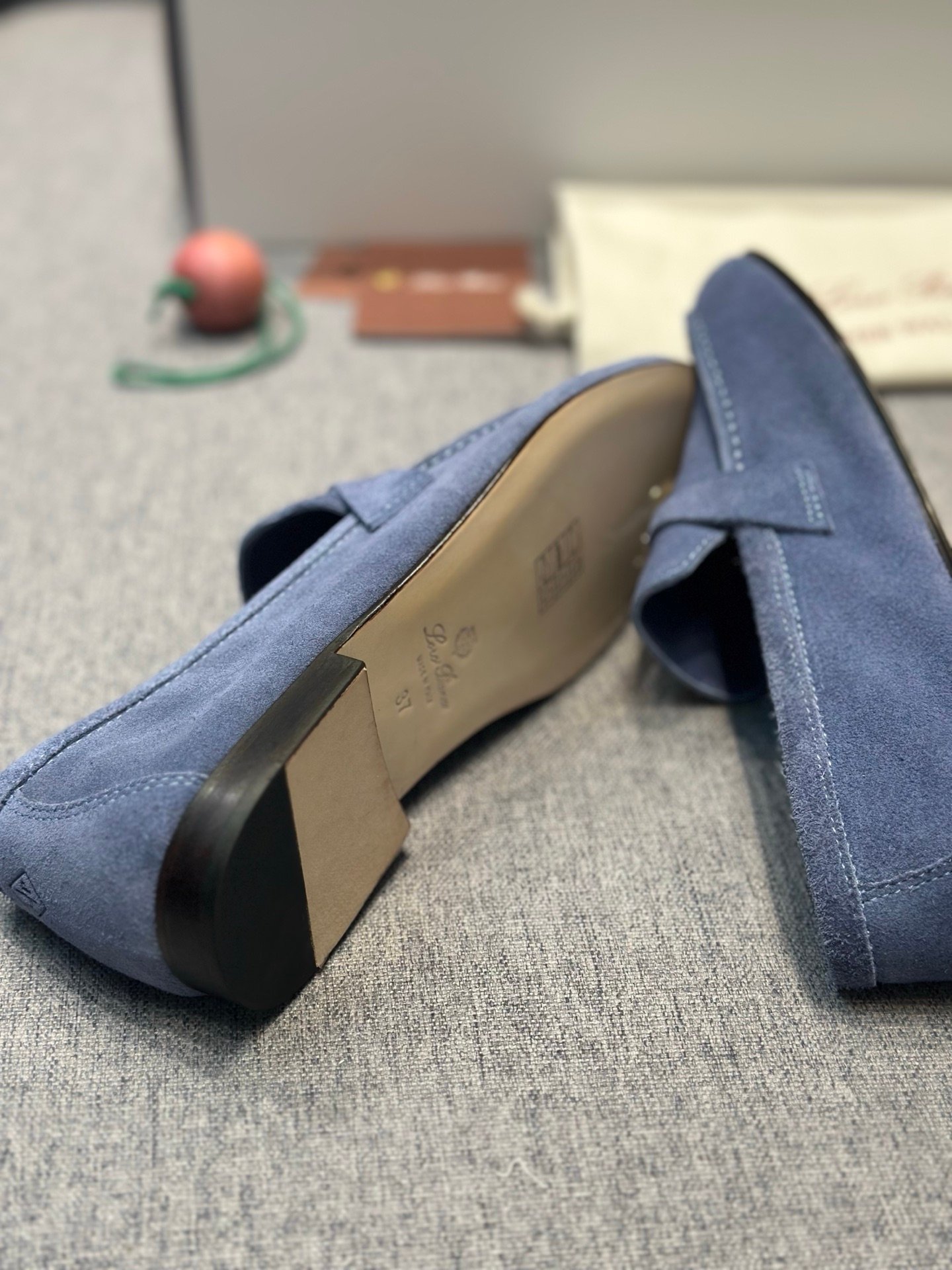 [LORO PIANA] 로로피아나 썸머 워크 스웨이드 참 로퍼