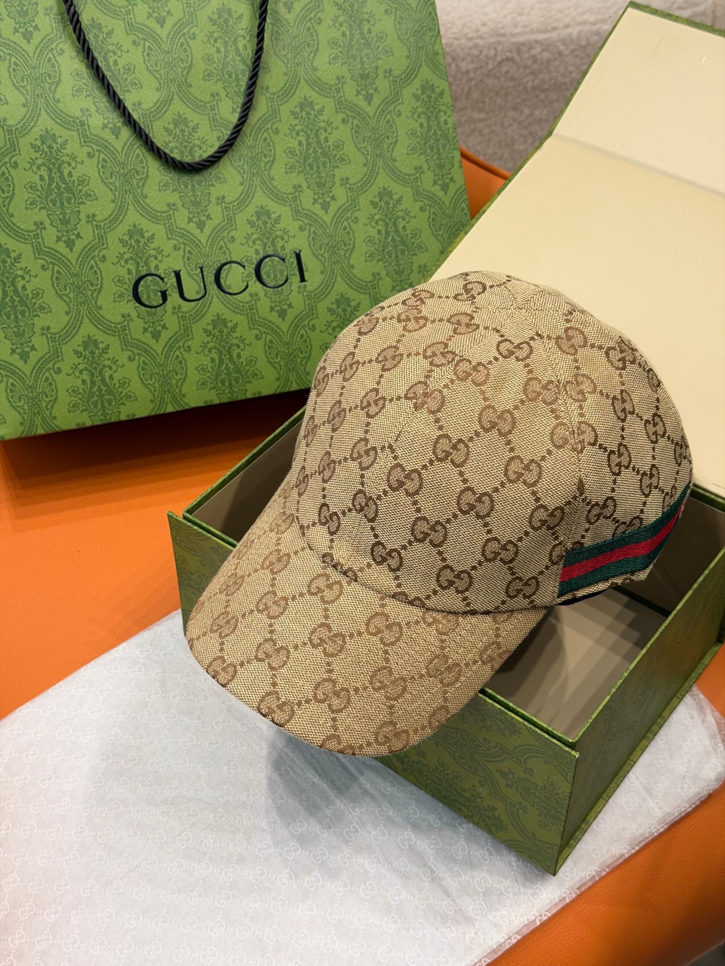[GUCCI] 구찌 GG 자카드 웹 스트라이프 볼캡