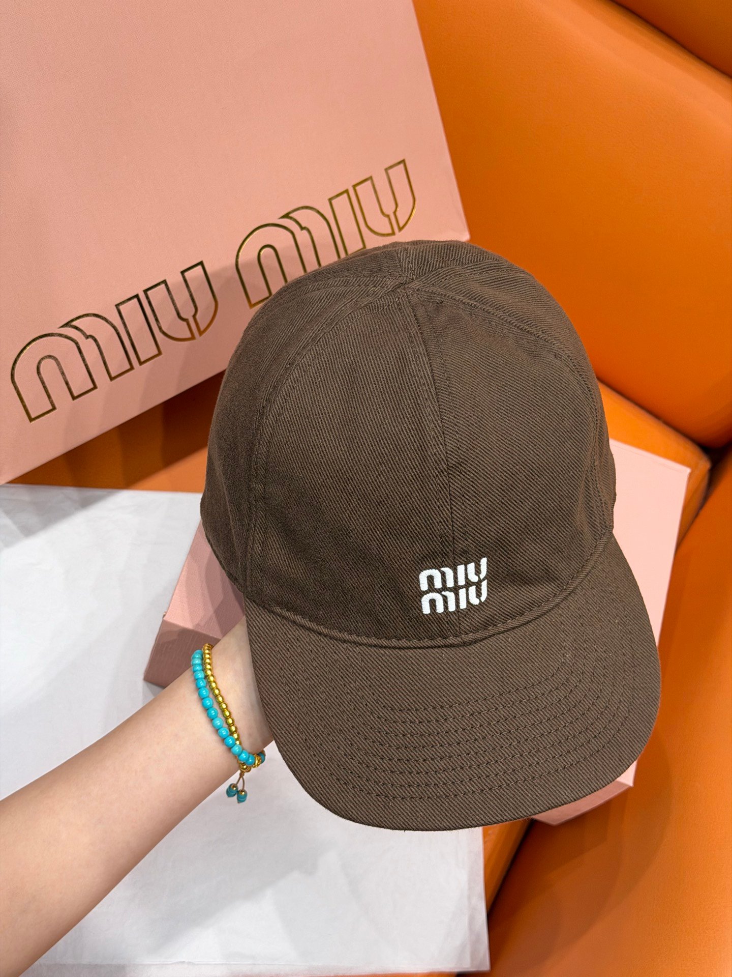 [MIU MIU] 미우미우 로고 자수 소프트 볼캡