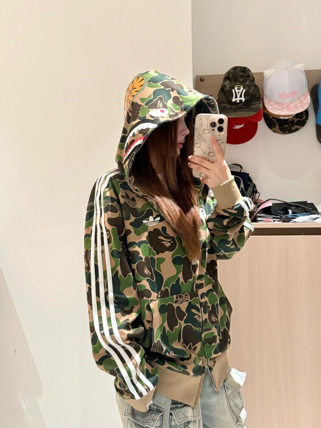 [BAPE × ADIDAS] 베이프 × 아디다스 카모 샤크 풀집 후드 재킷