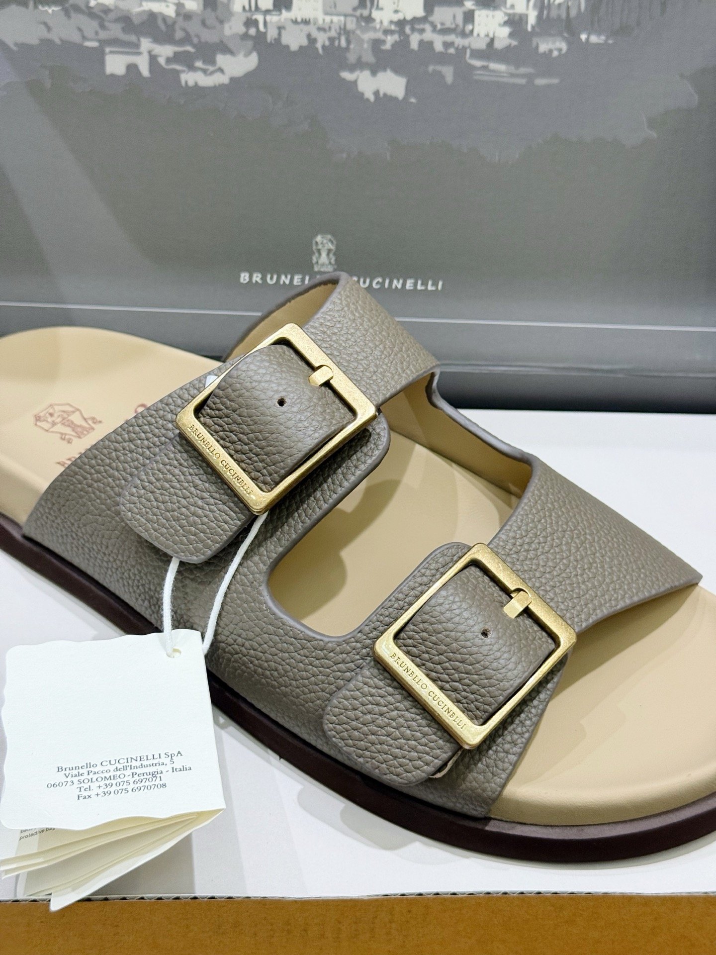 [BRUNELLO CUCINELLI] 브루넬로 쿠치넬리 더블 버클 레더 슬라이드