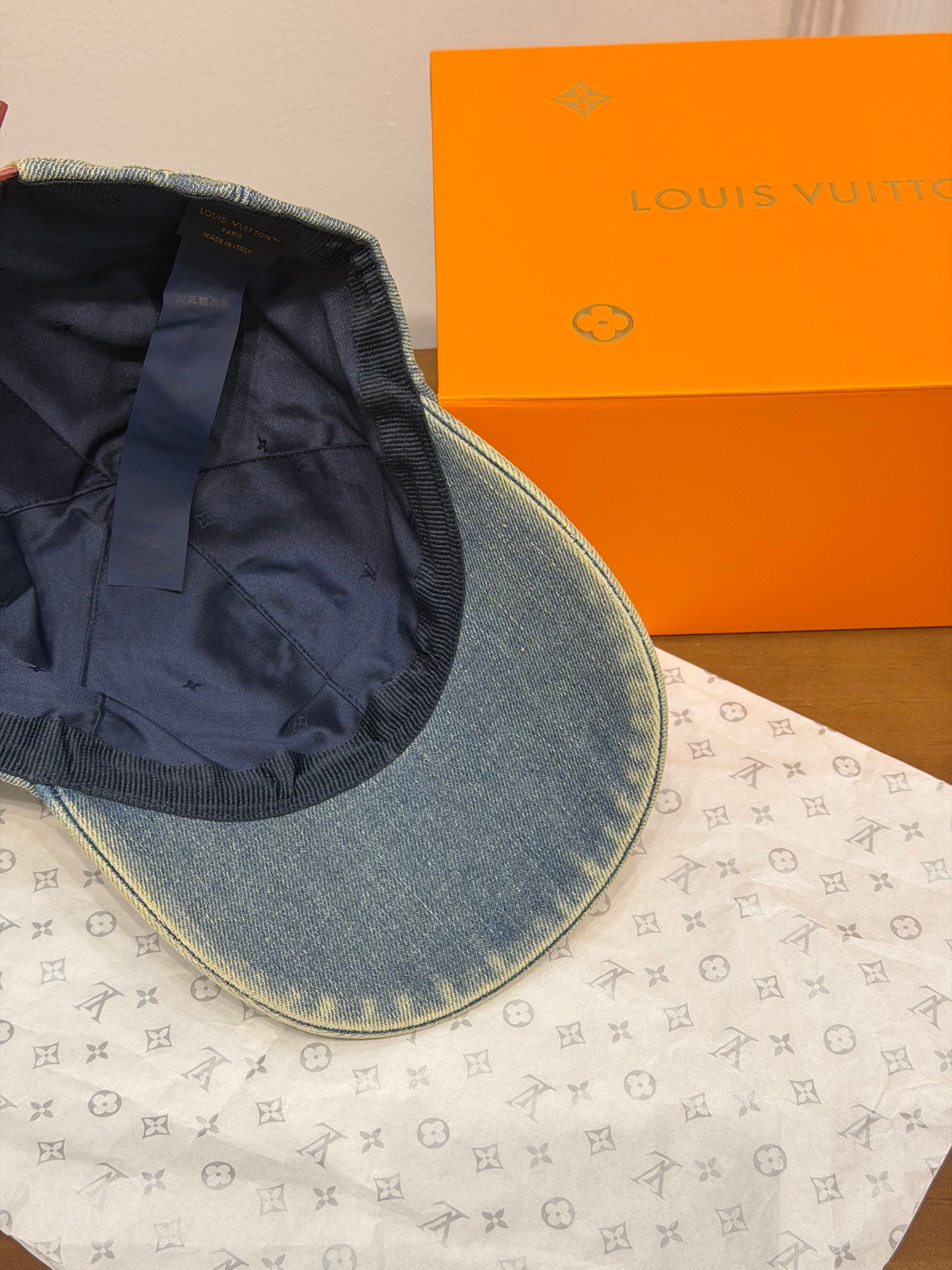 [LOUIS VUITTON] 루이비통 워시드 모노그램 데님 베이스볼 캡